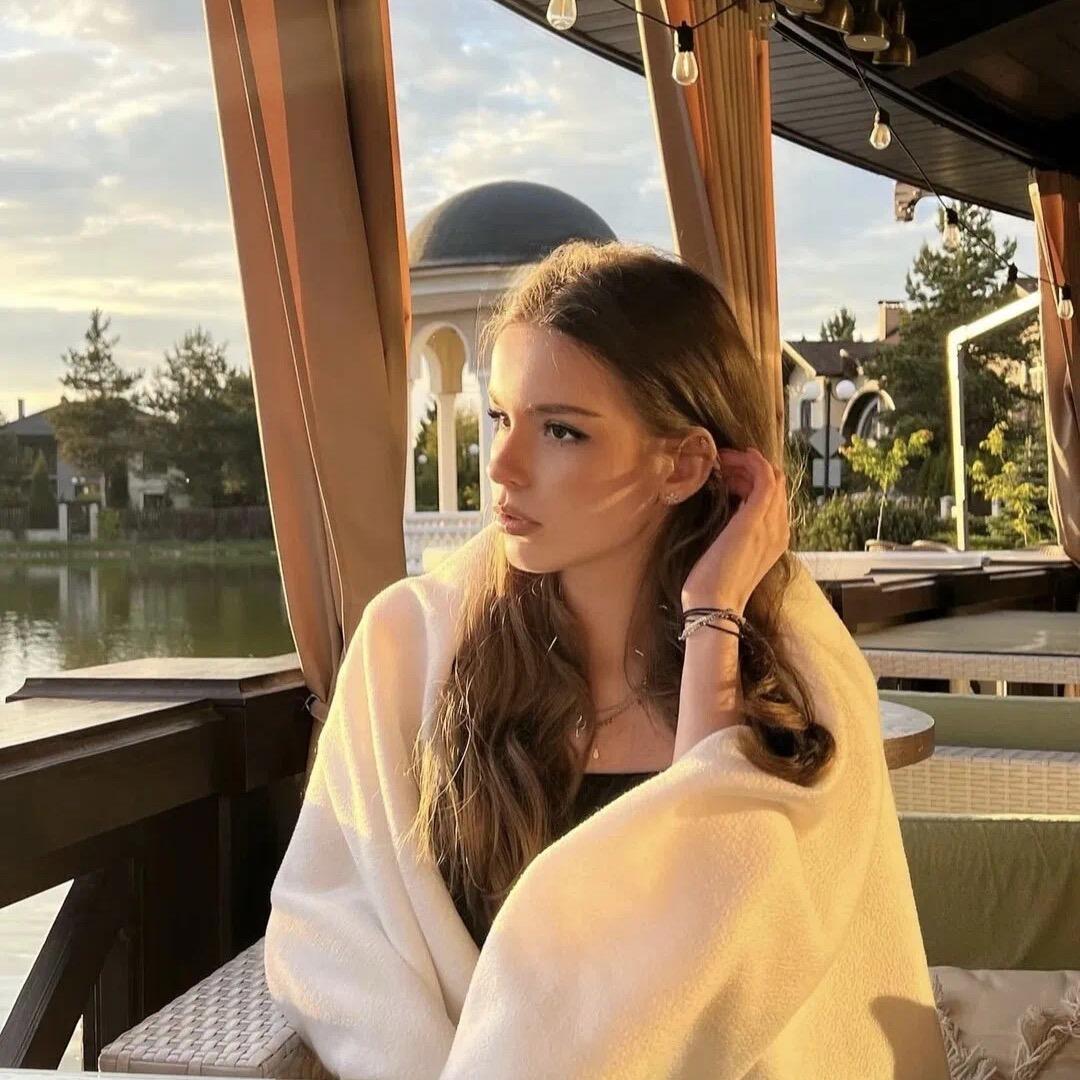 米拉 👑