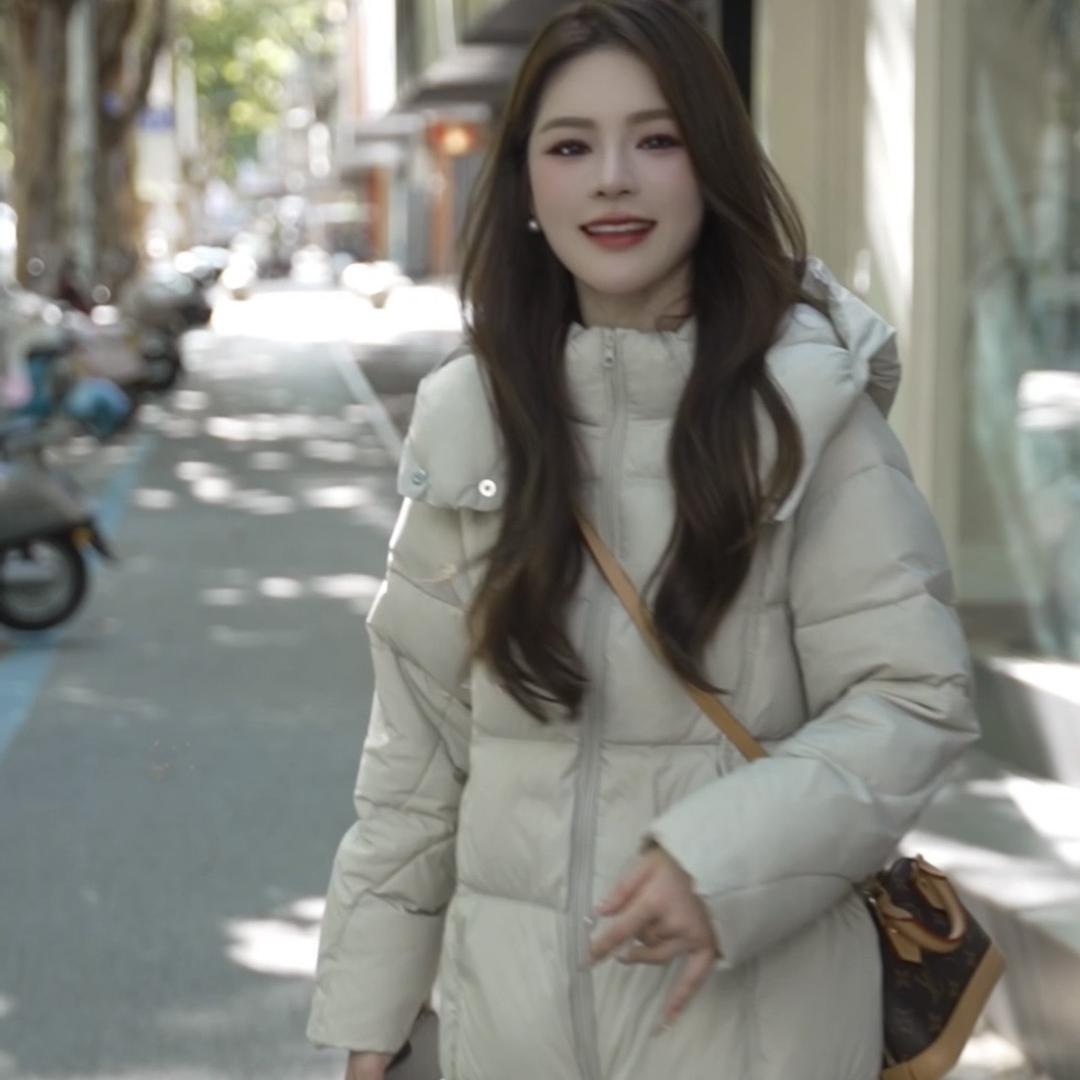 嘉嘉服饰