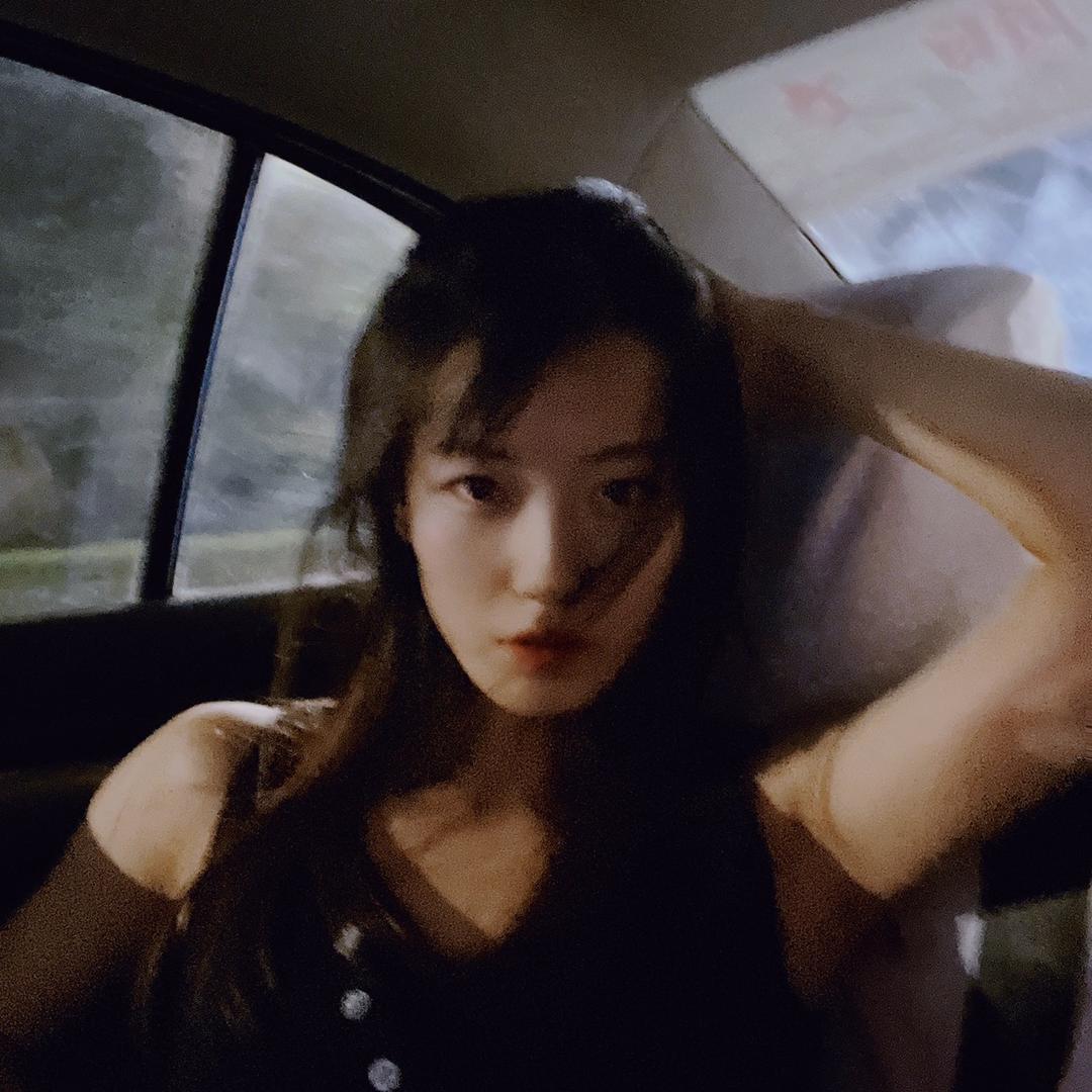 珊珊吖～