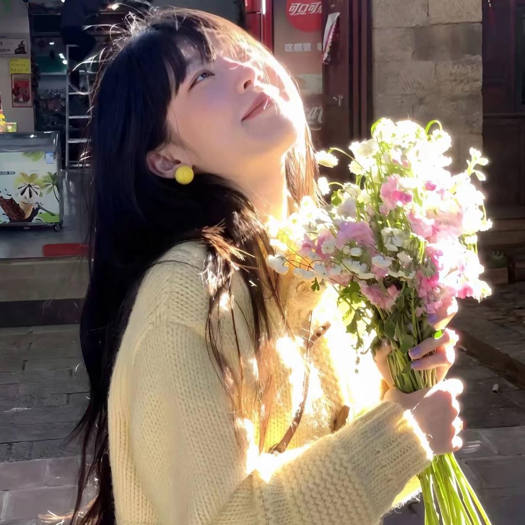 依依大王🐰🐰