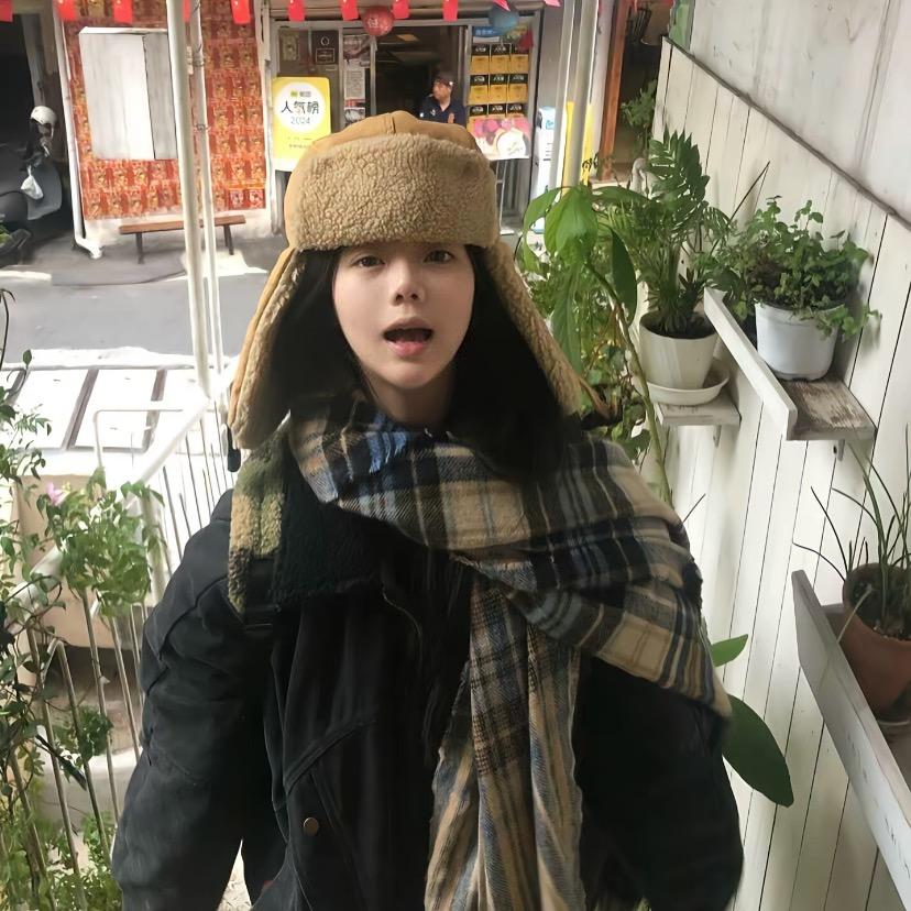 小余余