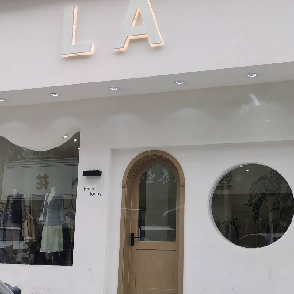 LA女装