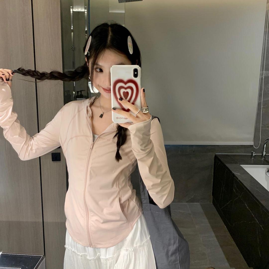 小徐穿什么
