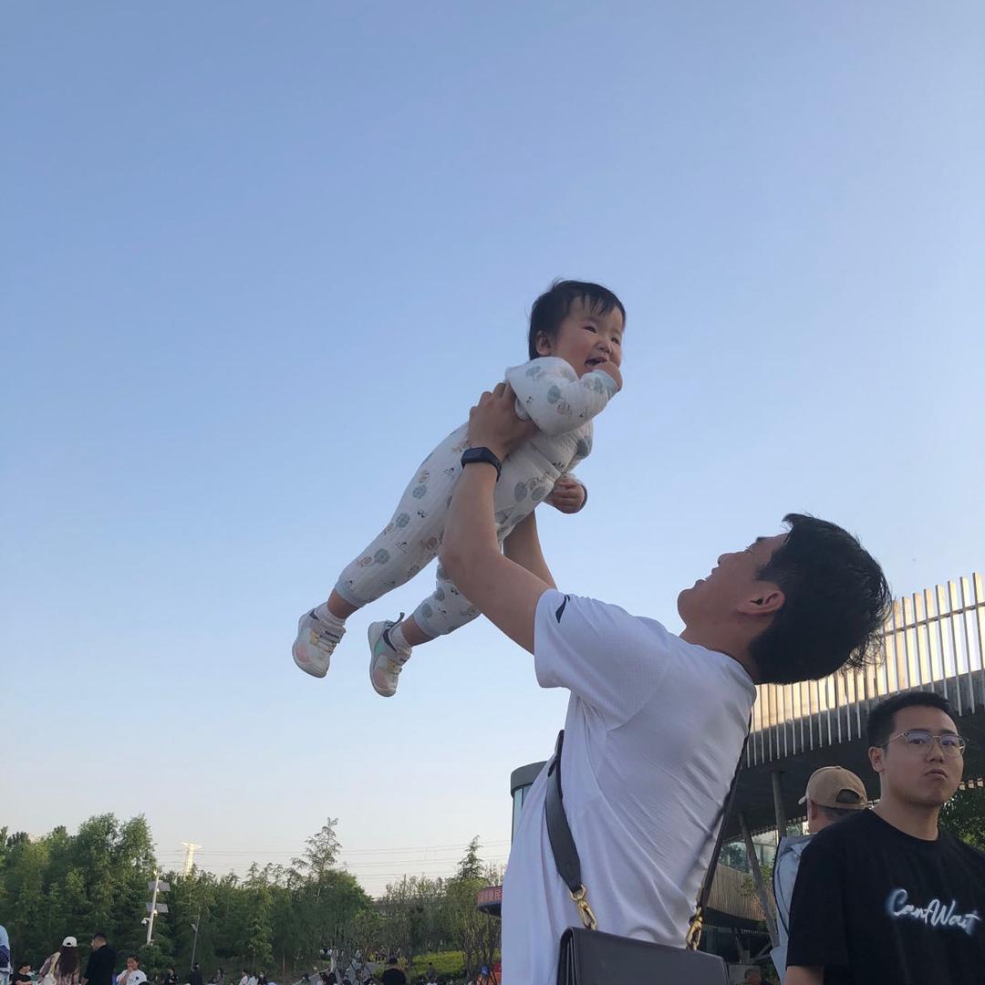 爱生活的田老师