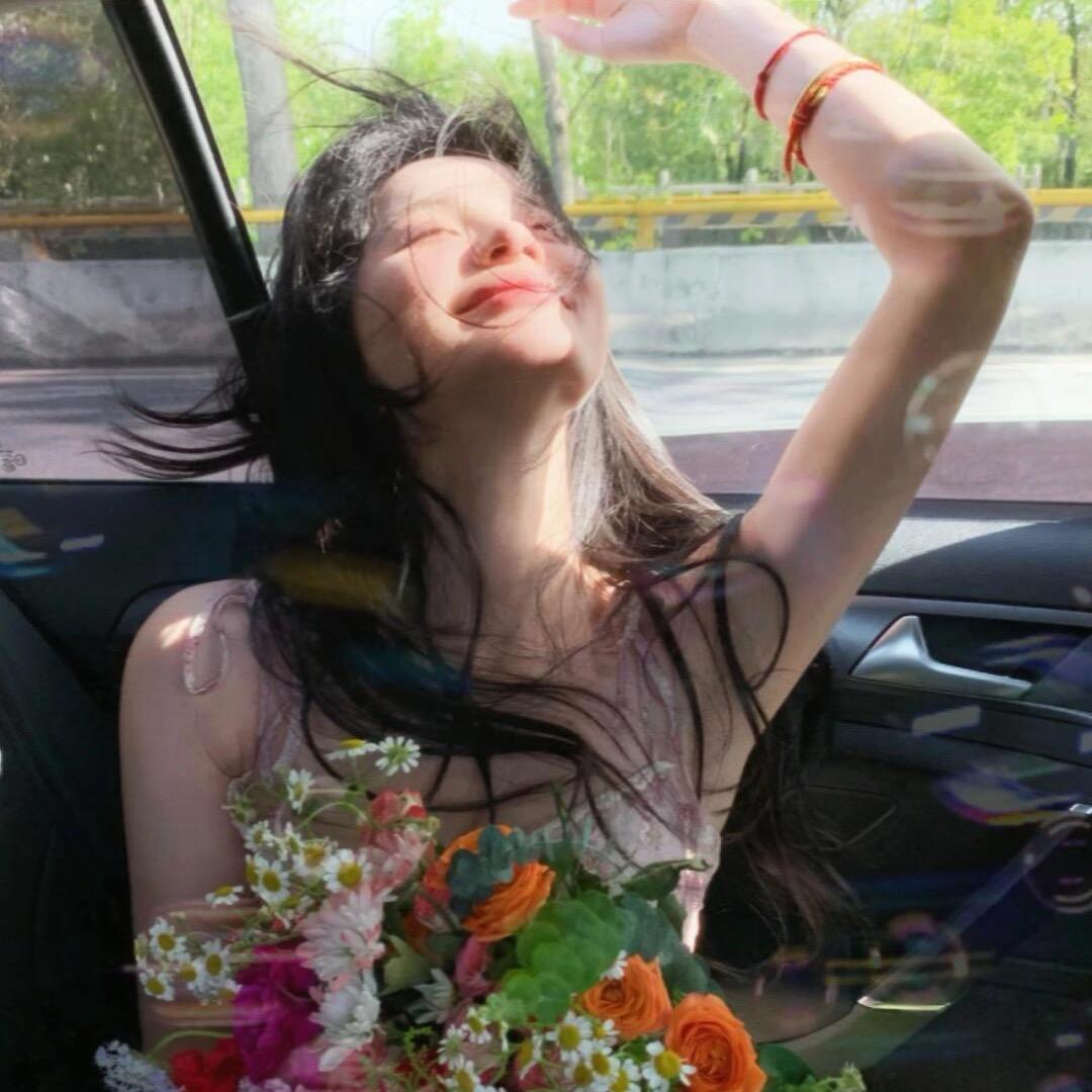 是钱璐璐呀