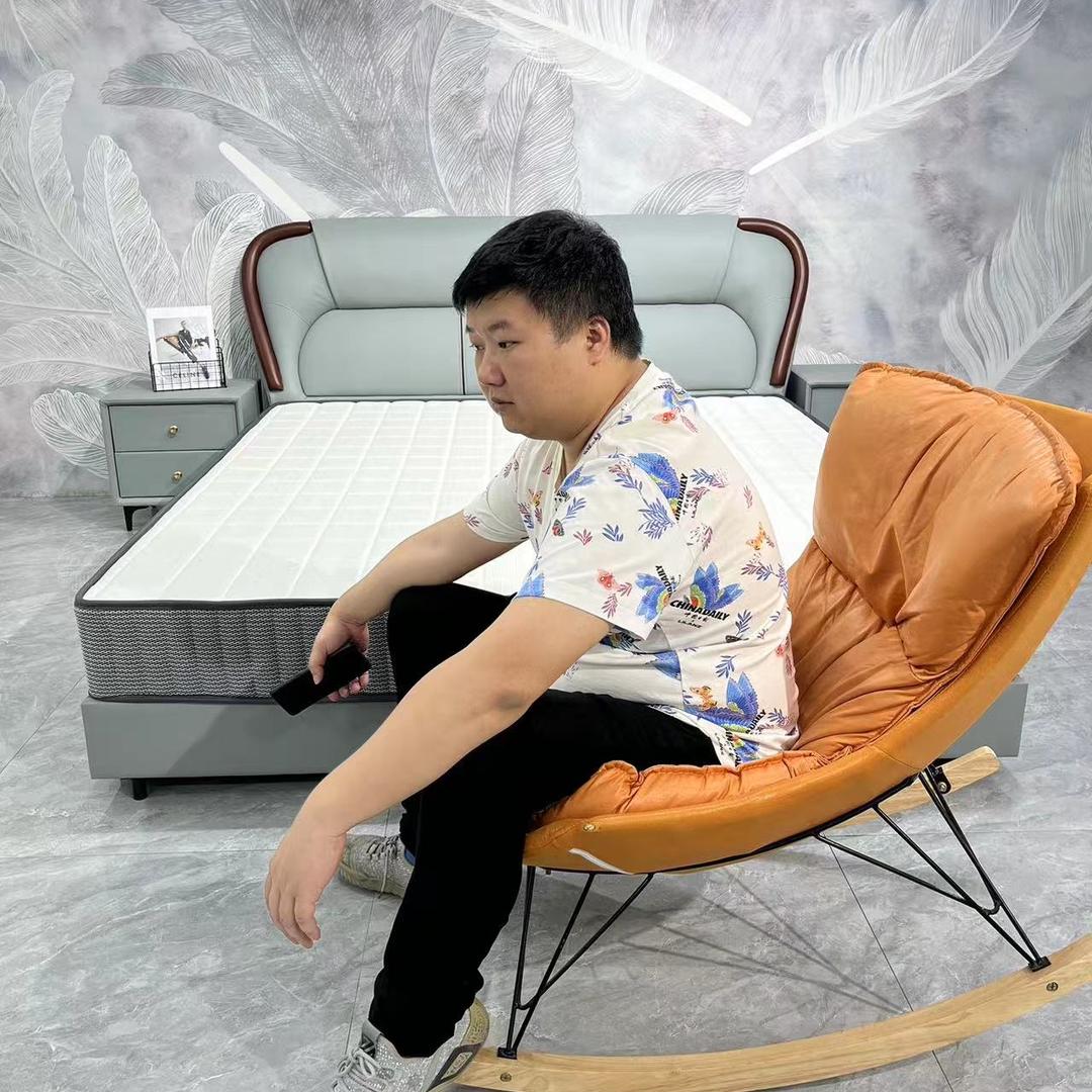 简美。