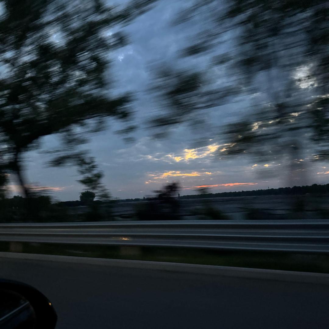 又酸又辣的红油抄手