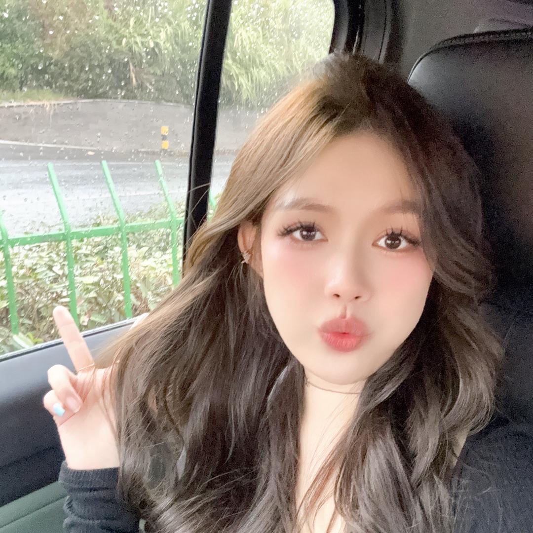 小样呀👑