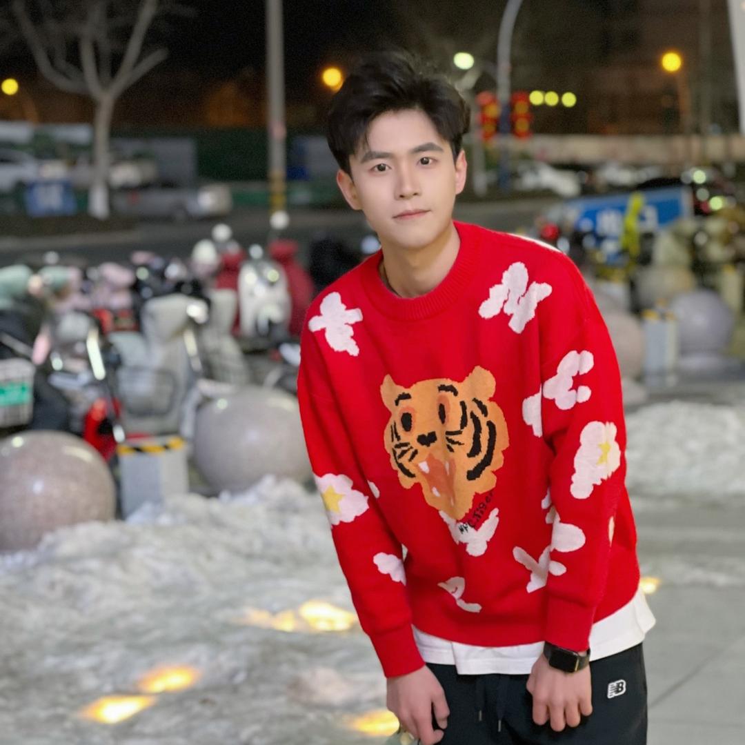 小鲁在这儿