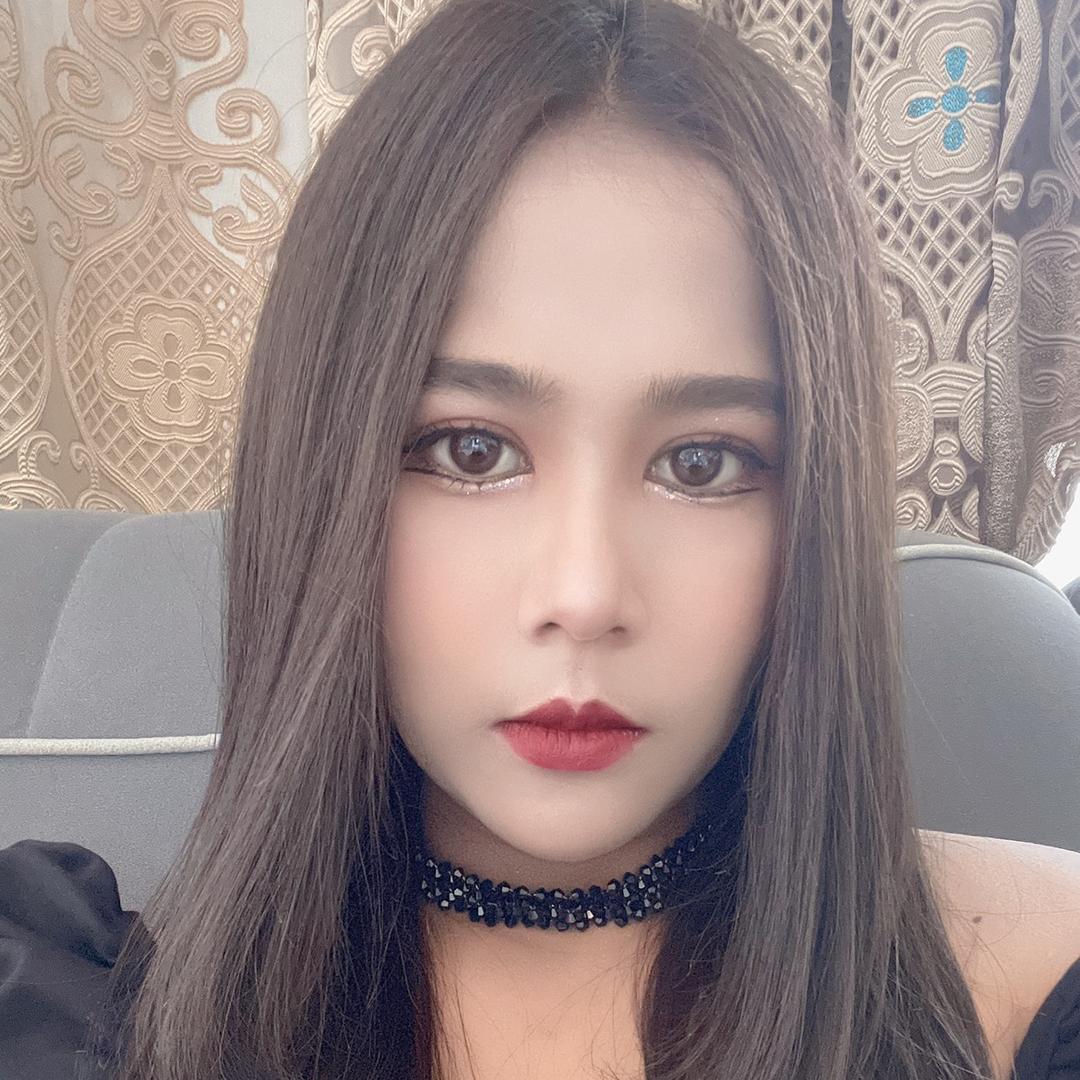 翻译小姐姐👧