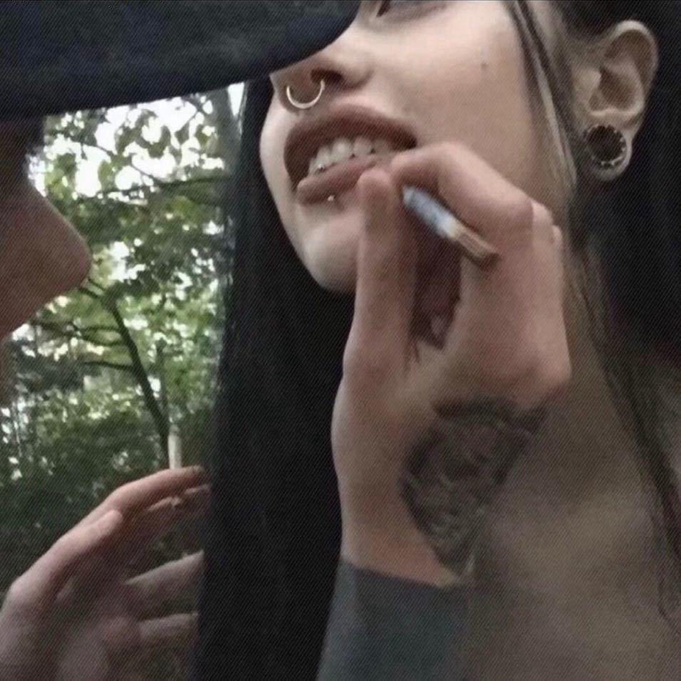小魚🐟