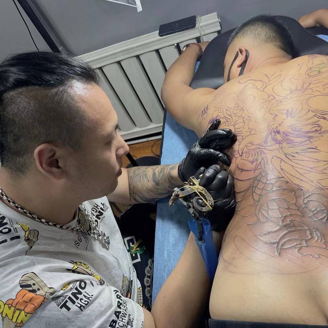 雕魔窟刺青Tattoo