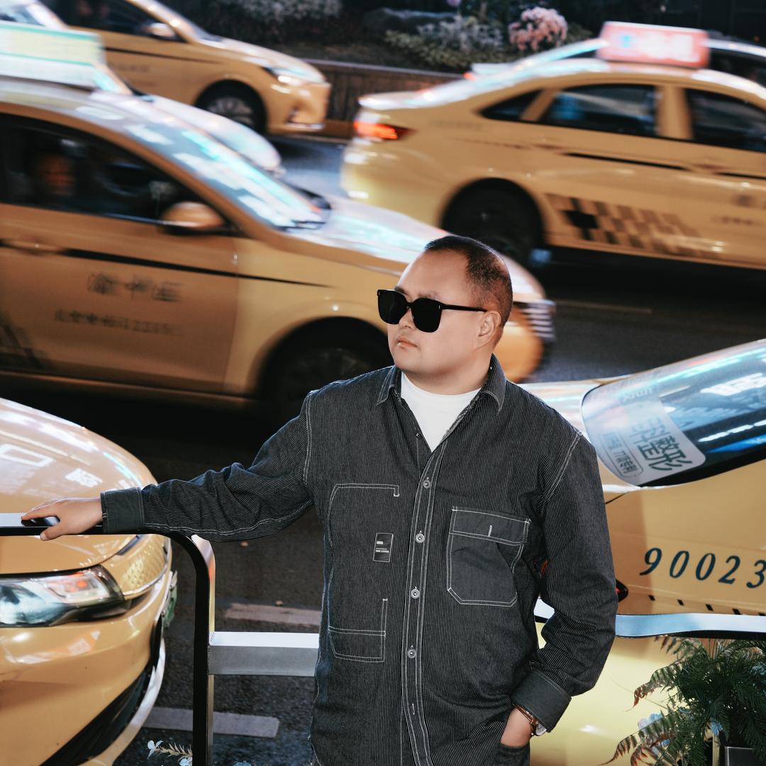 恩施长安启源店长杨渊