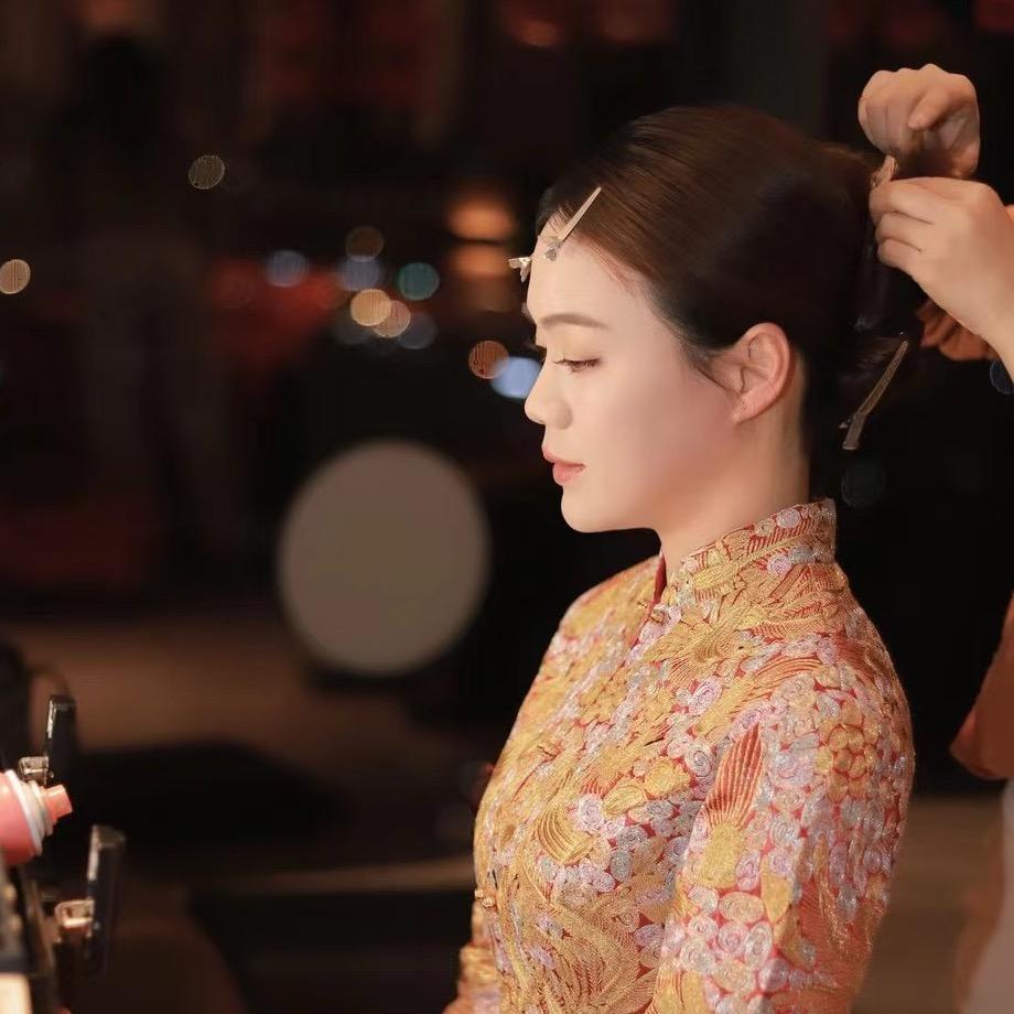 你好，林小姐。