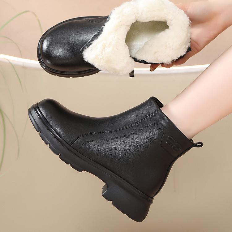 足相依软底软面女鞋