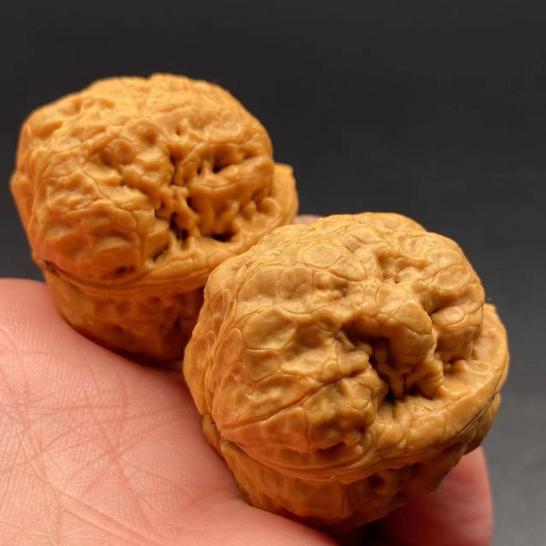 沈阳市大东区壹品缘文玩工艺品店