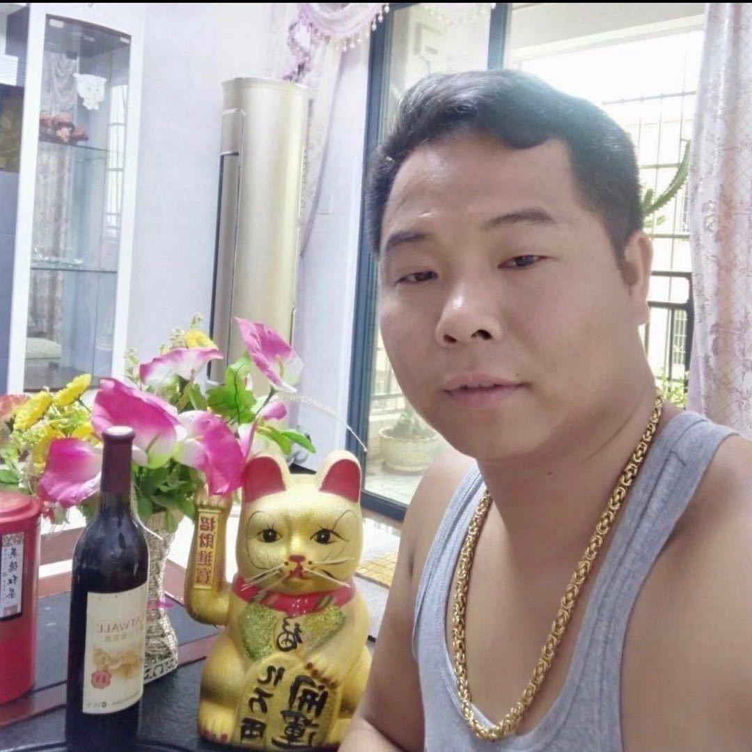 胡桂芳：冬瓜运输一条龙服务