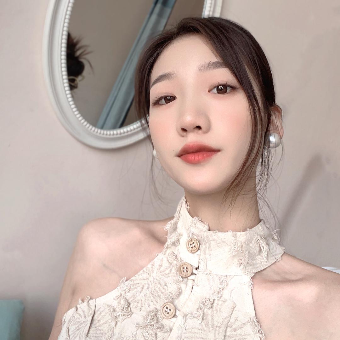 雅倩@