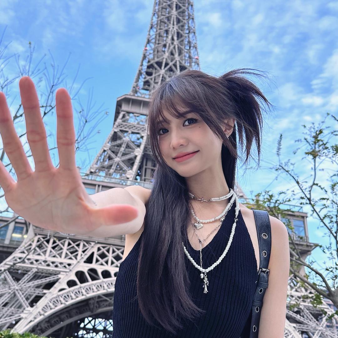这个女孩不秃顶