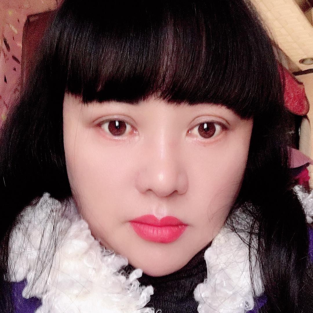 用户8357188973784栩月