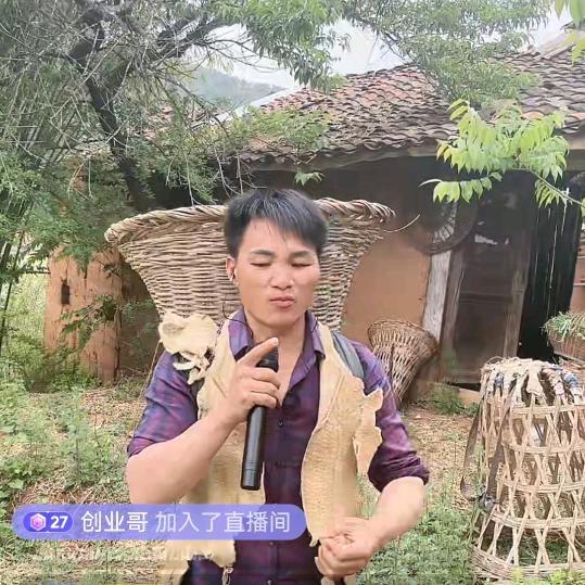 大勇哥🎤（8 1 8 8）