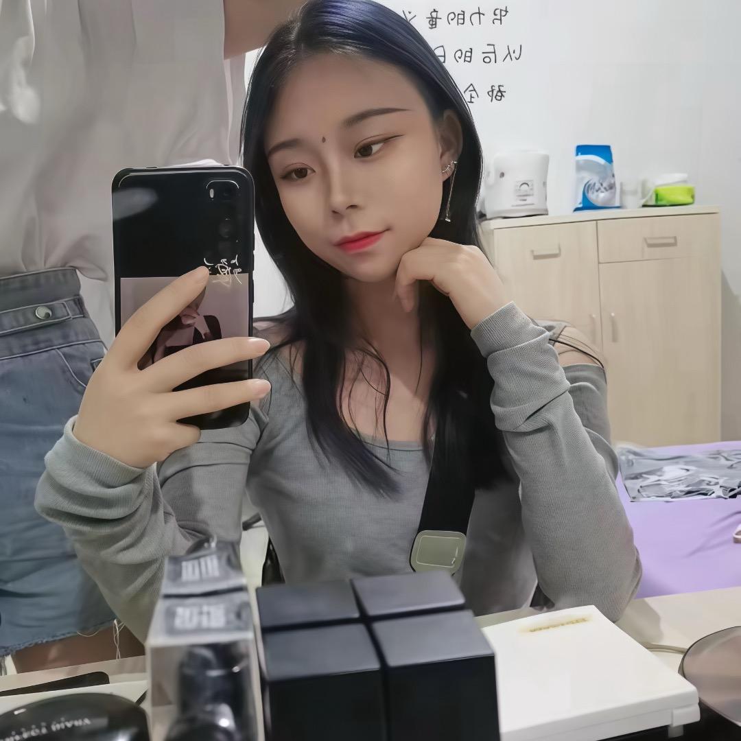 姚小姐.