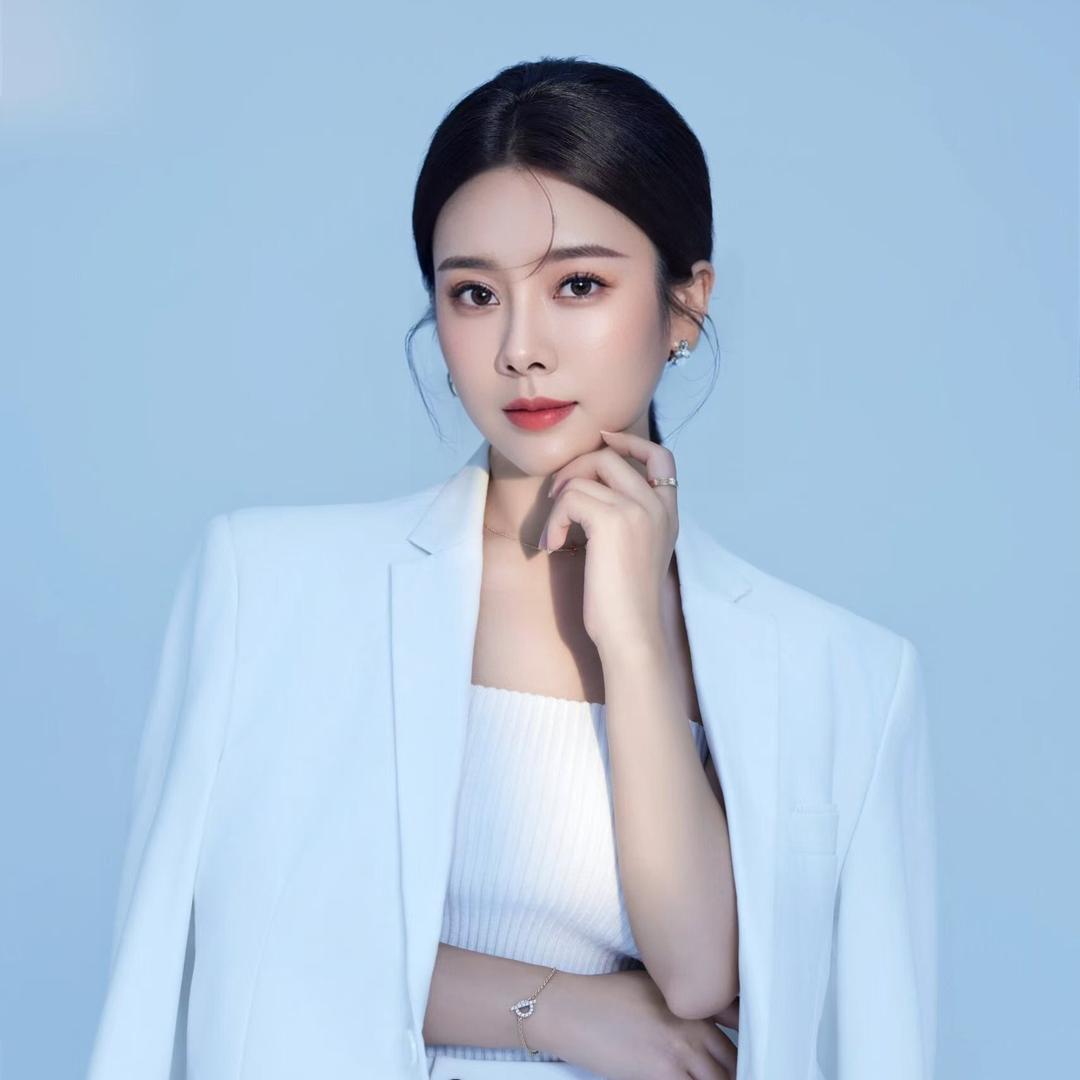 张小倩