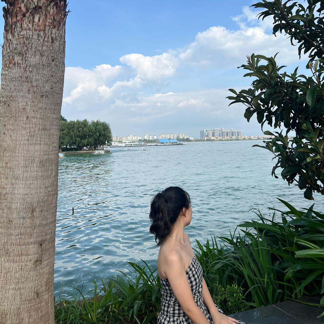 古蔺莫奈花艺工作室💐