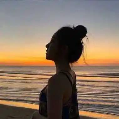 玖喜  Jorxe 女装