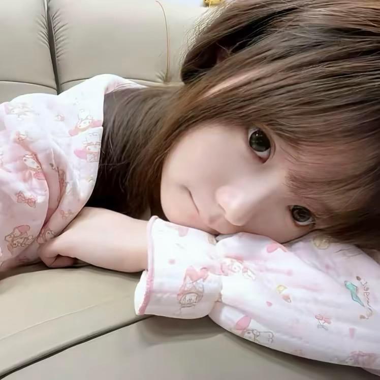 蟹黄堡^.