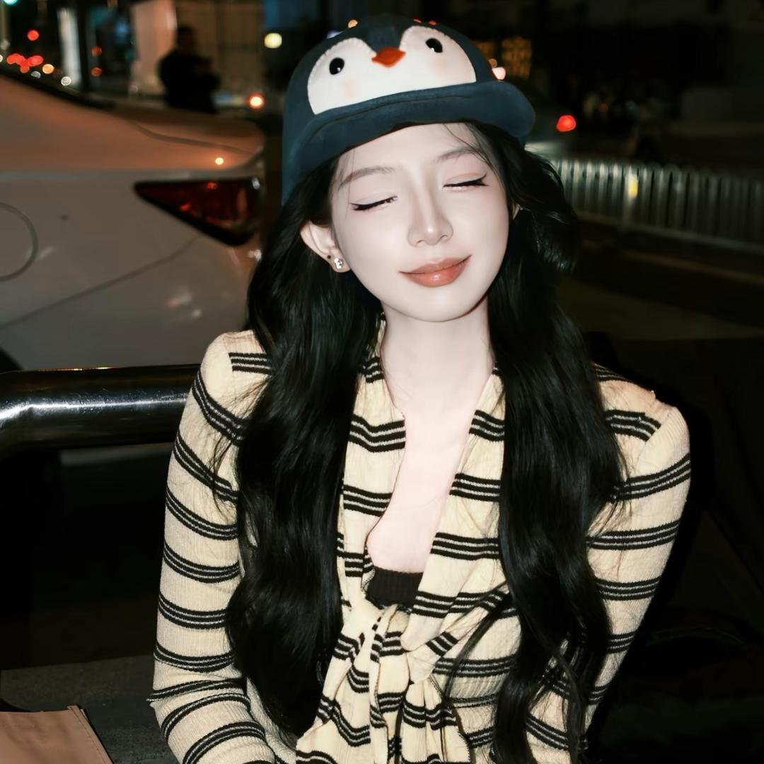 ฅ՞馬瑞儿՞ฅ🐑