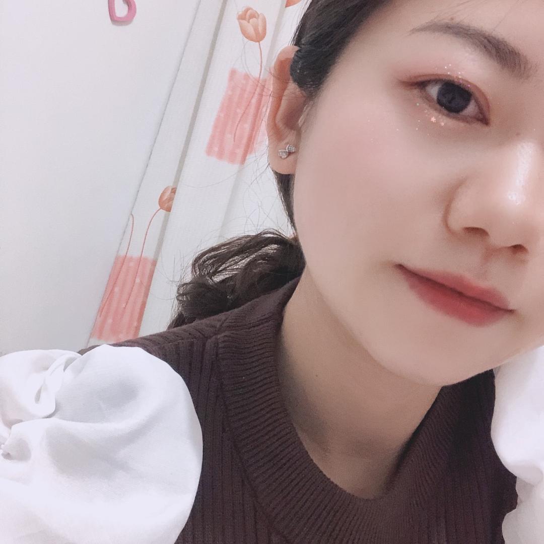 卖蛋糕的小郭～