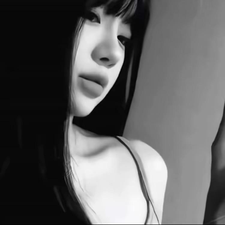 小琪.