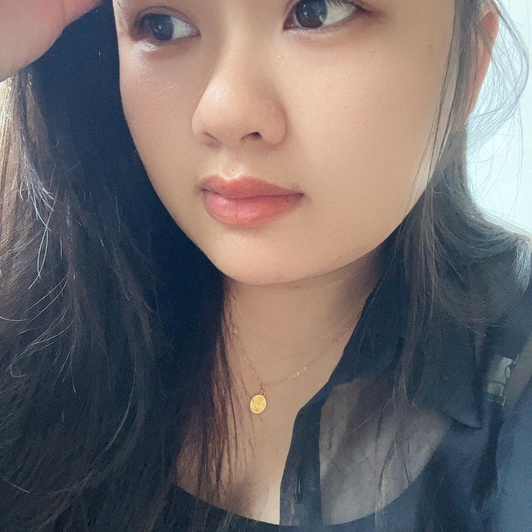 梅子姑娘