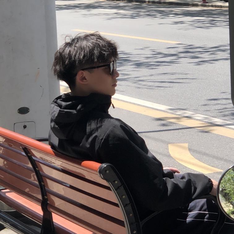 小何不会🙊（减肥版）