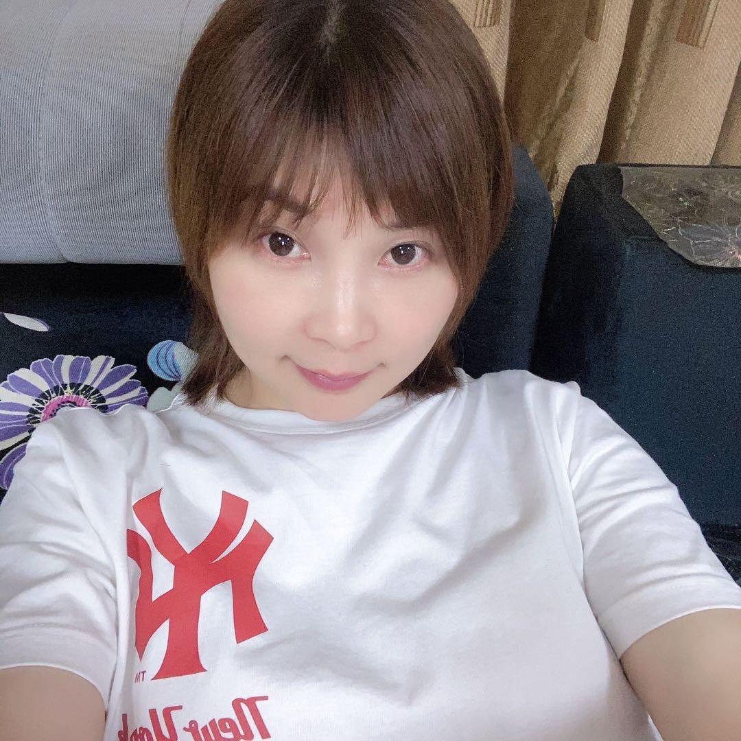 红