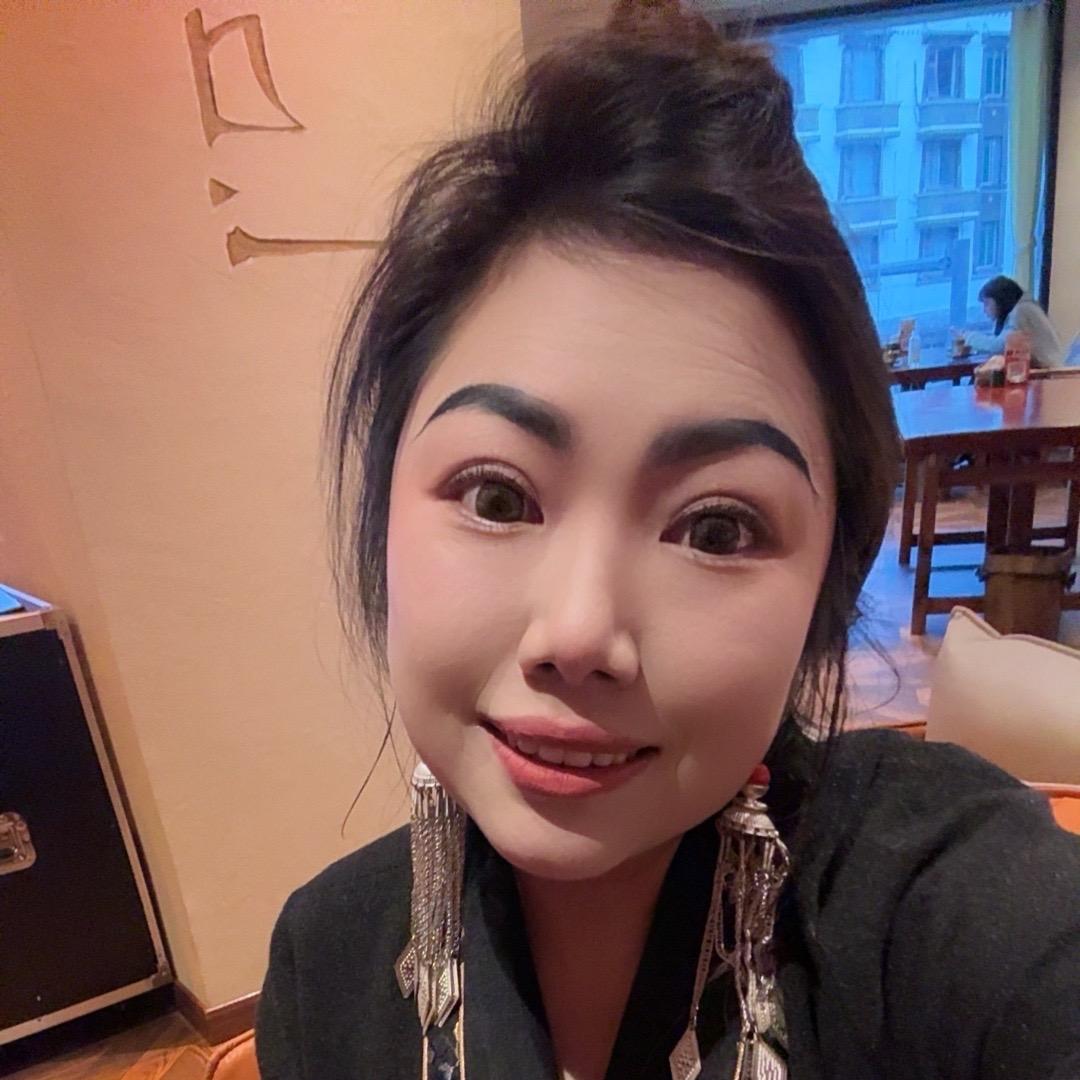 阿若布姆音乐藏餐吧
