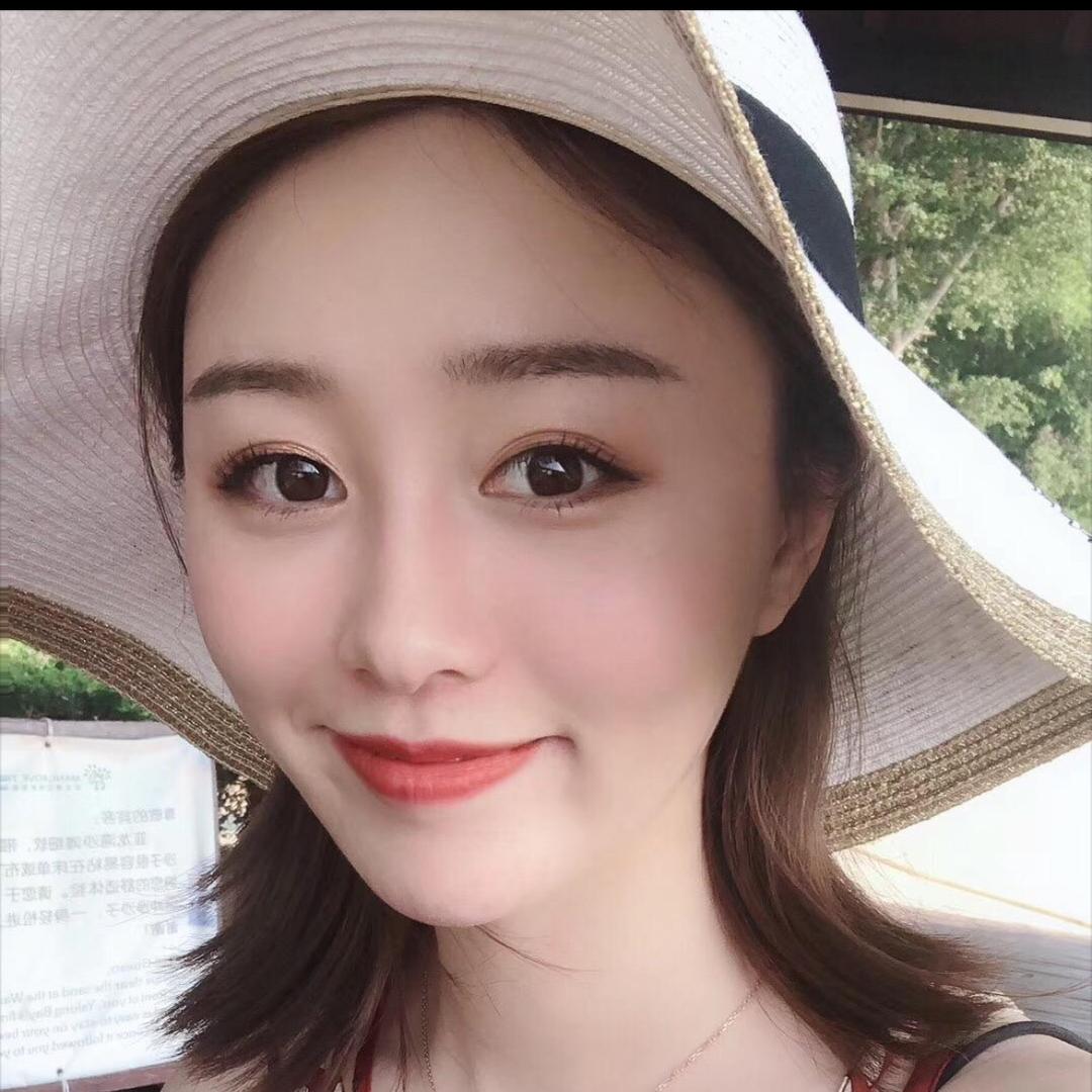 邱莹莹精选穿搭
