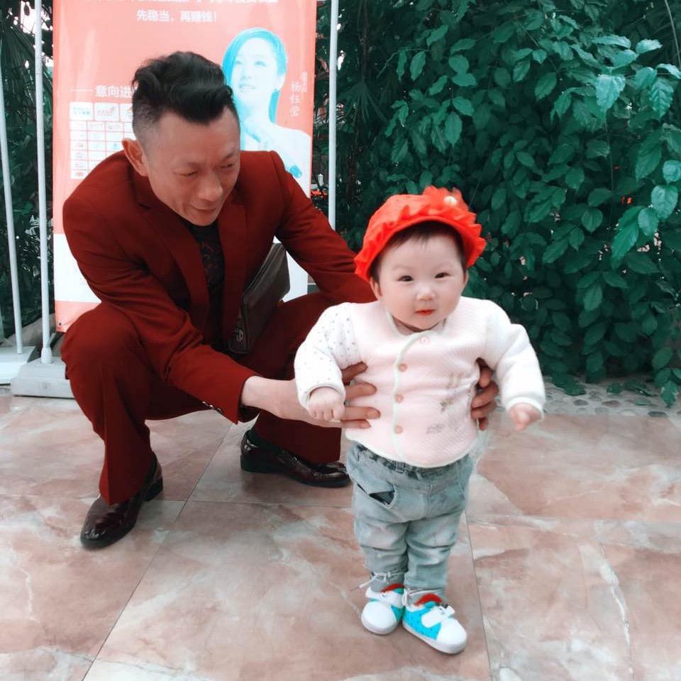 恰恰！手机摄影：