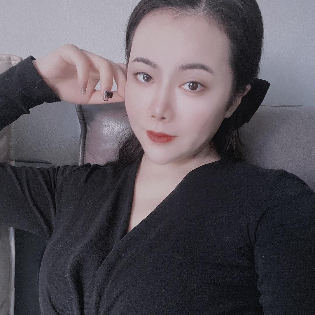 🦋重庆红红..🦋🦋