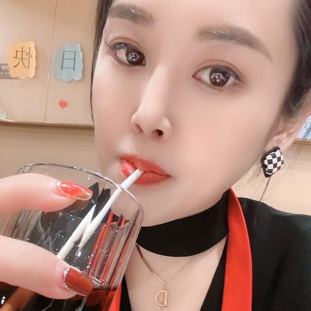 小雪😘