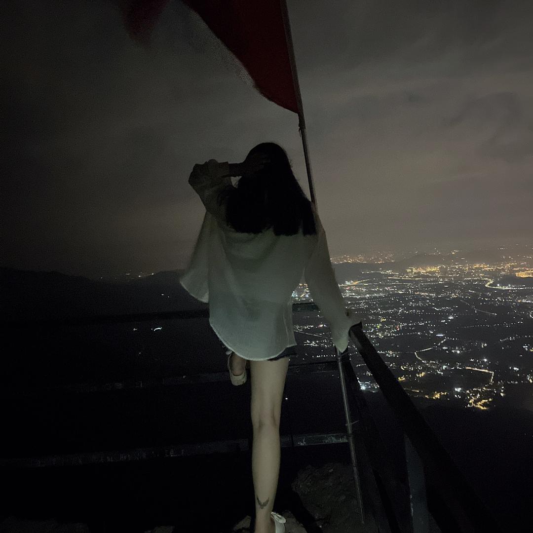 装在口袋里的熊