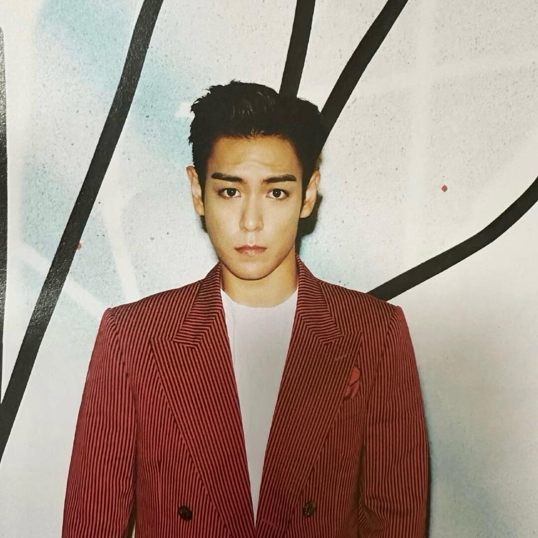 德吉泽仁服饰批发