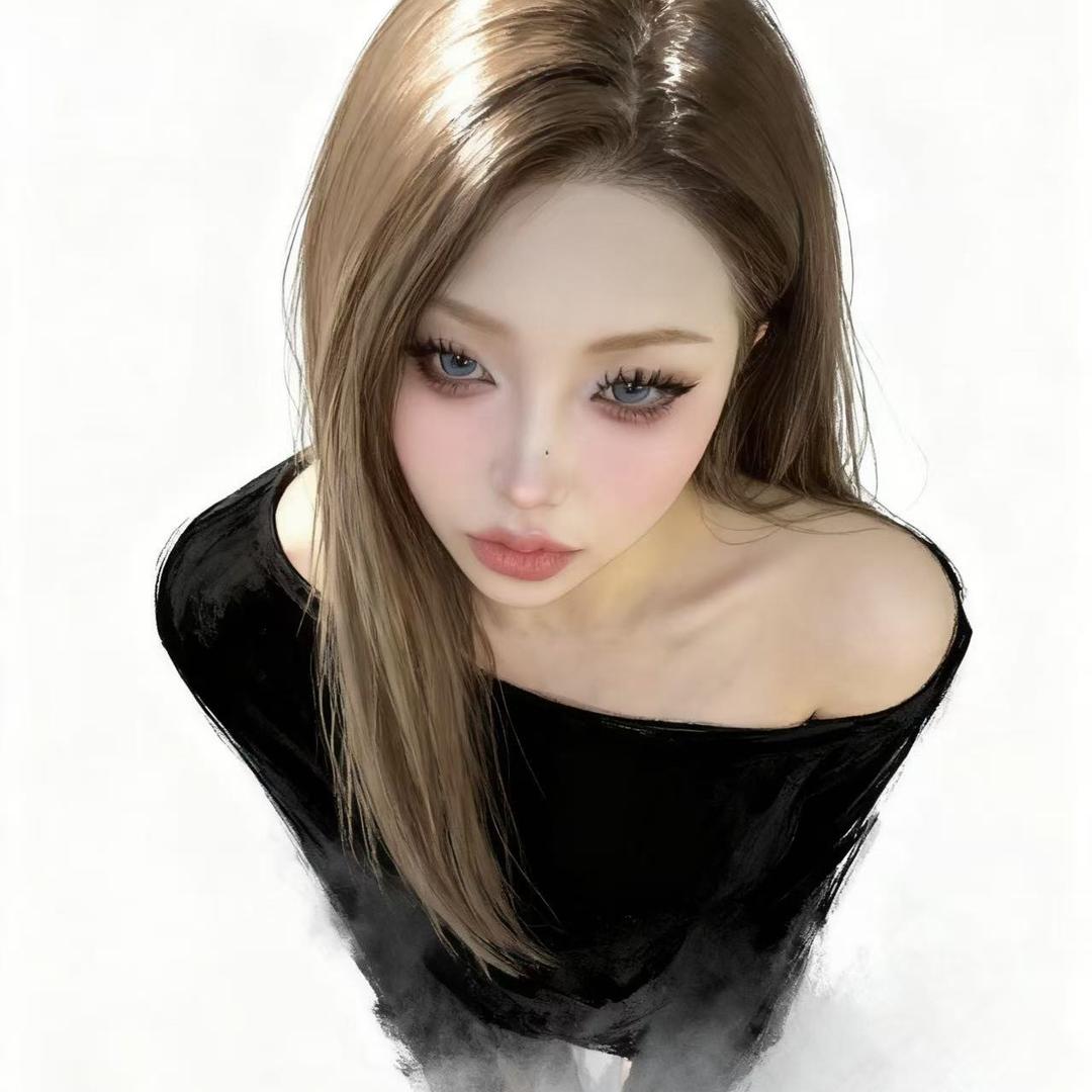 八月