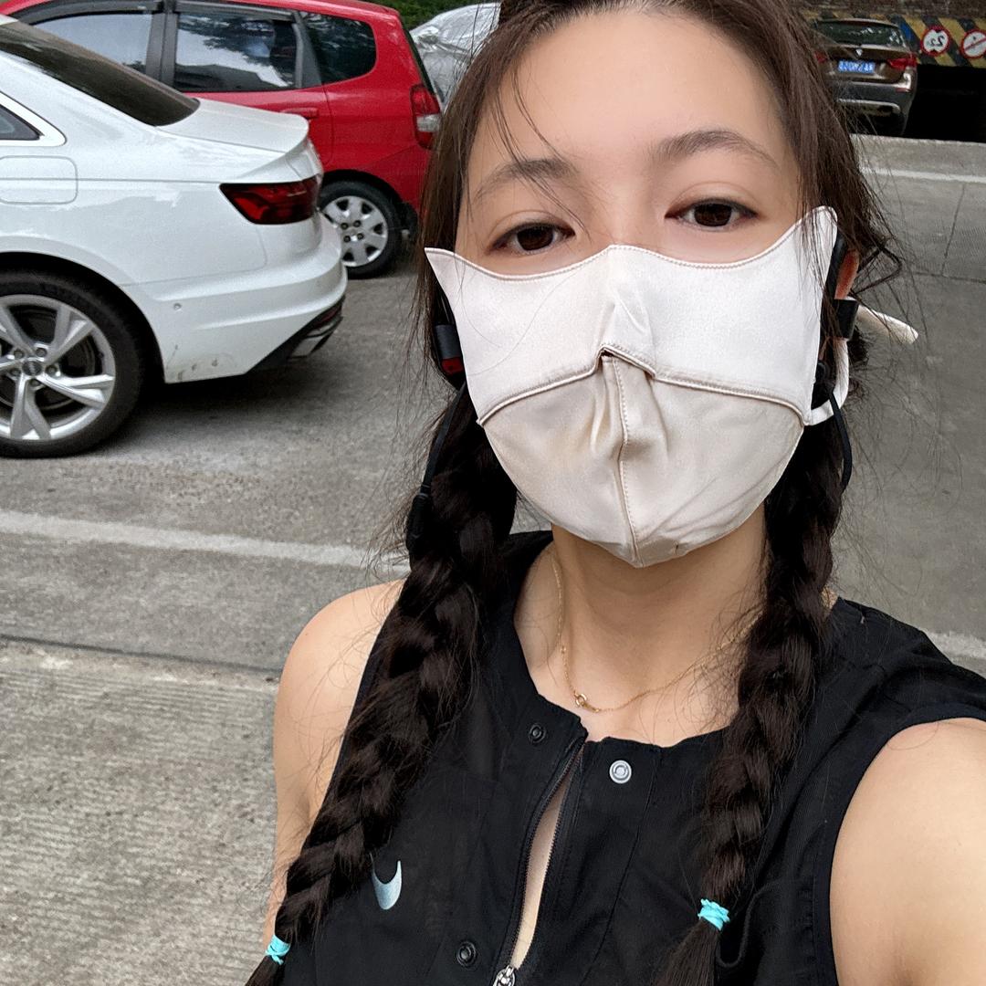 是月啊🌙