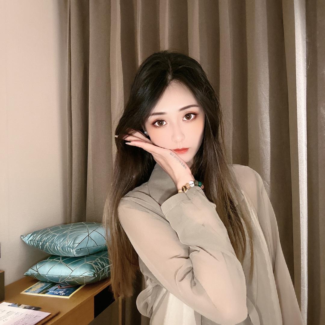 王佳的朋友圈