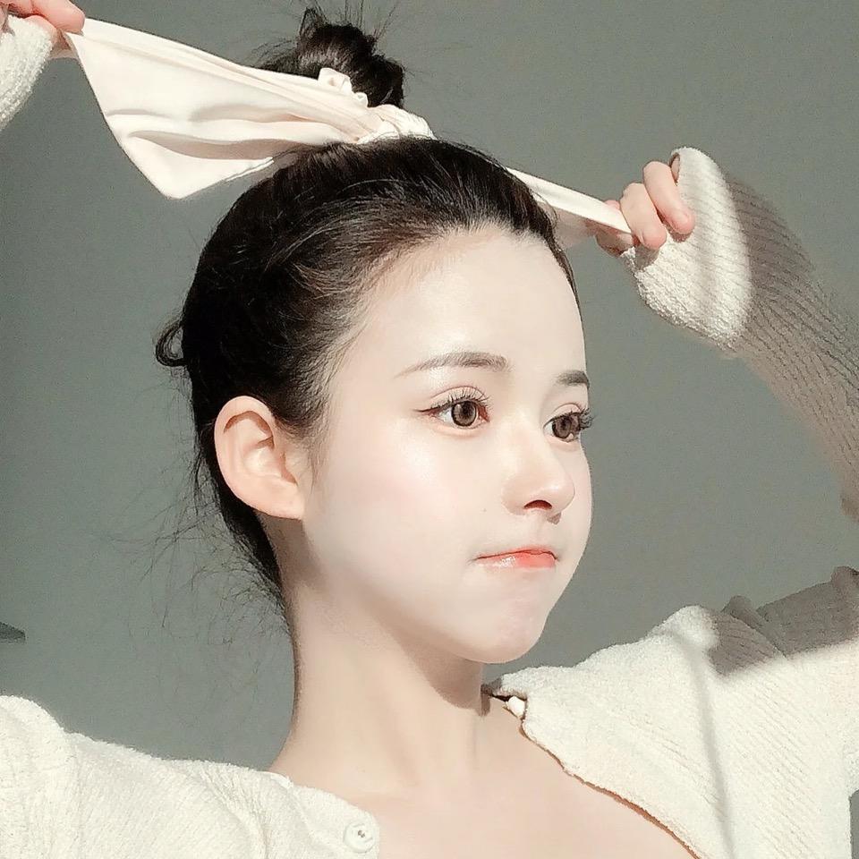 女明星粥粥.