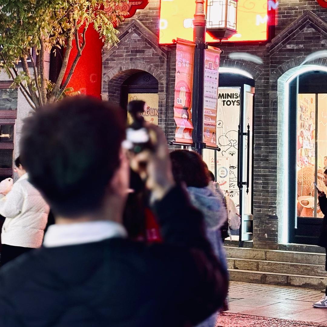 会飞不会拍的小翟