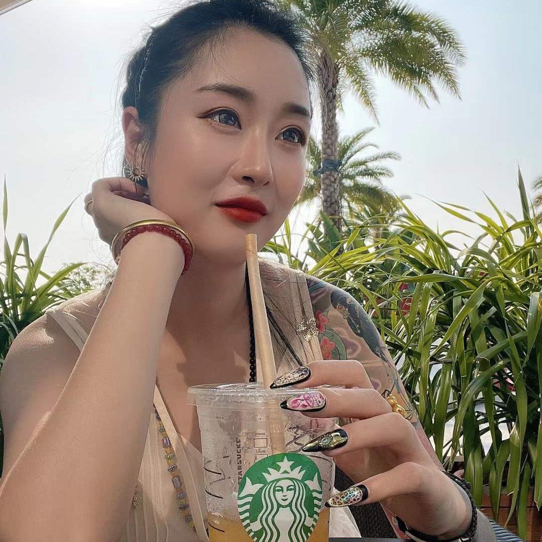 温大宝.