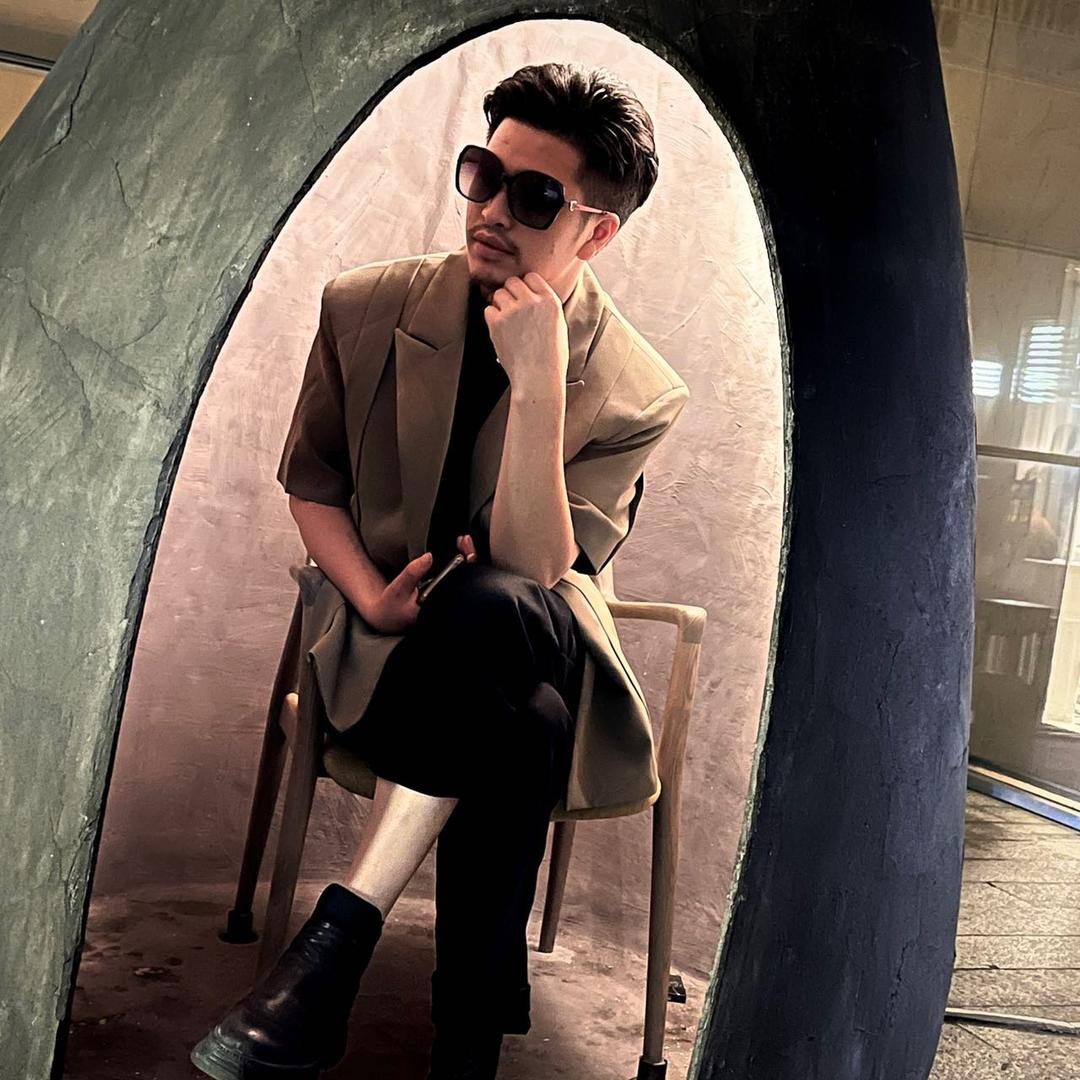 Ⓜ️毕节曼画美学林鹏减龄发型设计